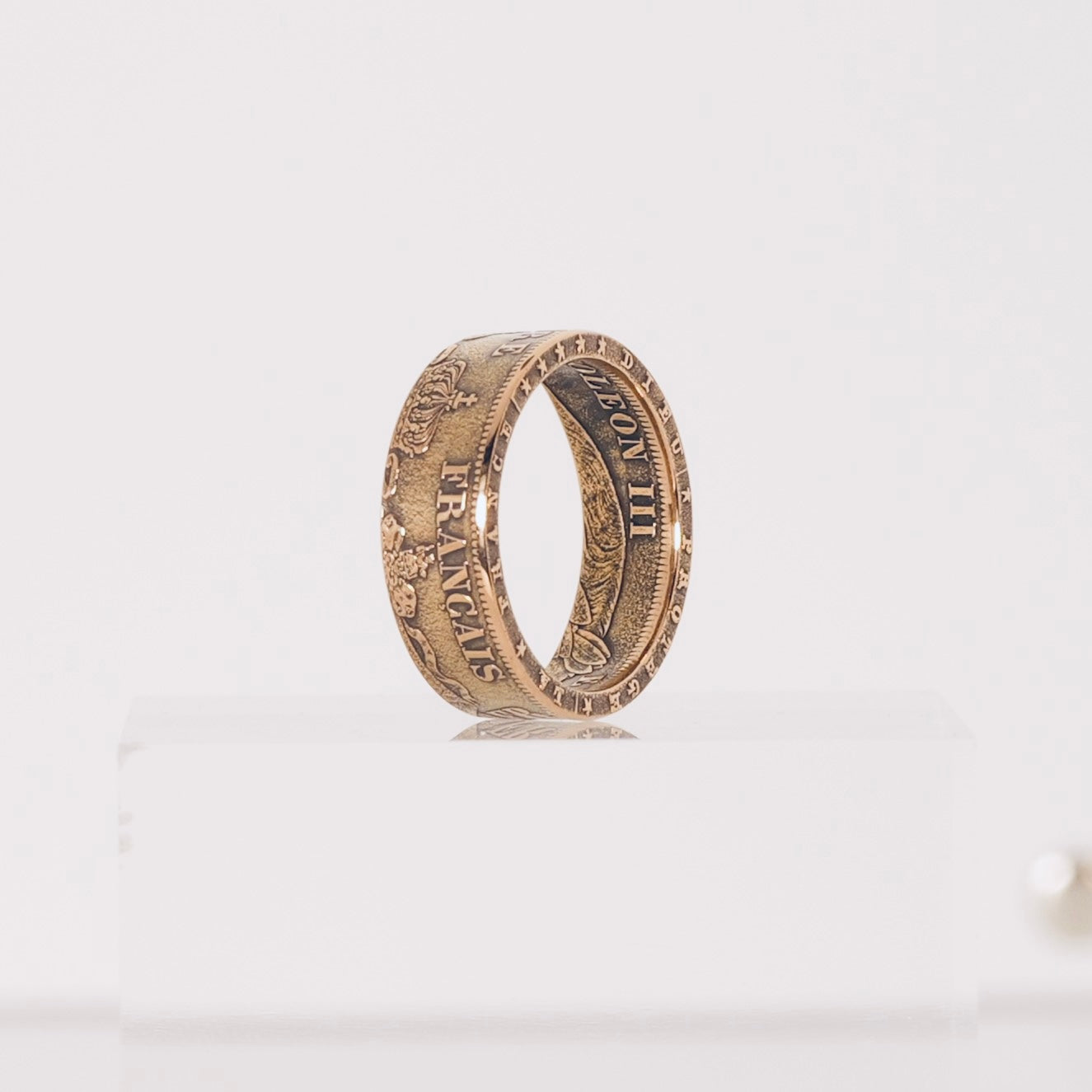 Gold "Napoleon" ring - 🇫🇷